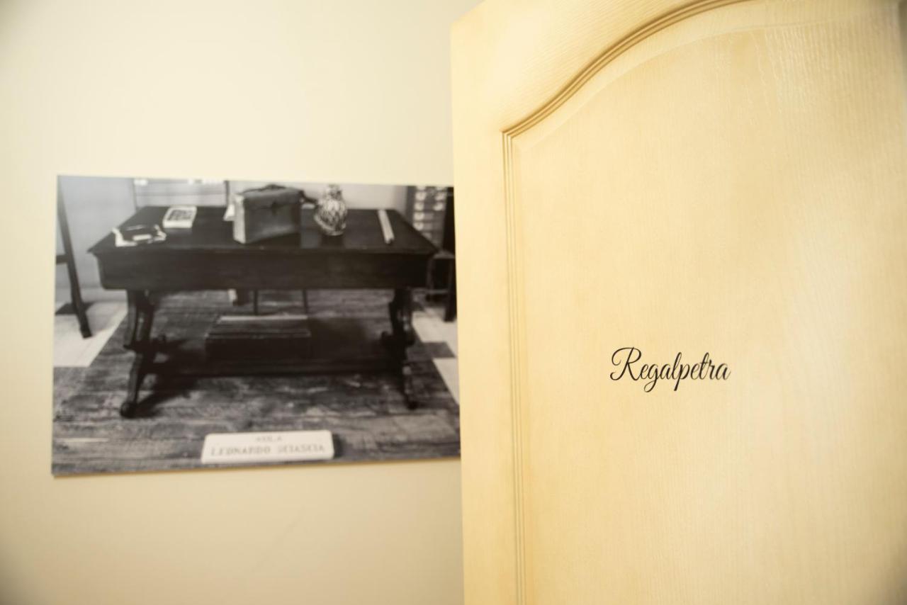 B&B La Terrazza Degli Scrittori Racalmuto Exteriér fotografie