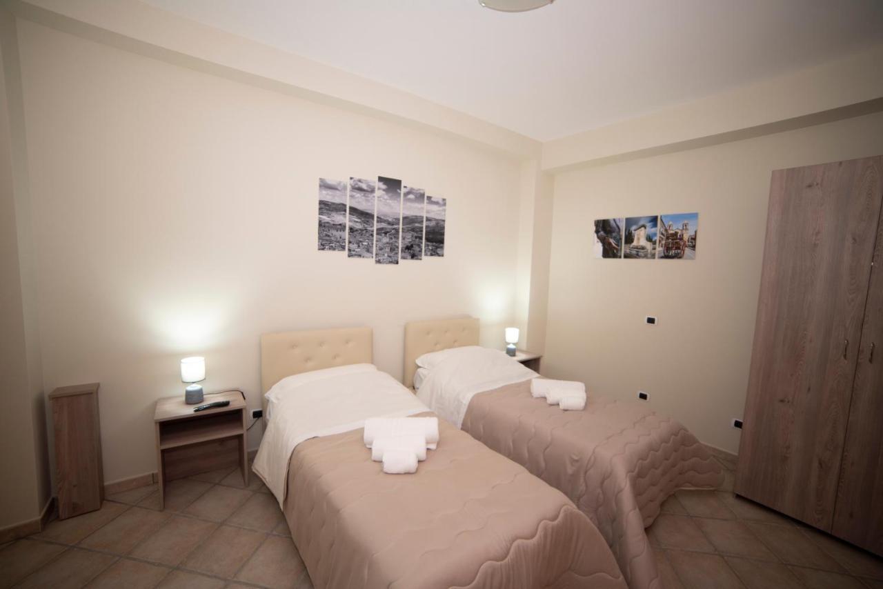 B&B La Terrazza Degli Scrittori Racalmuto Exteriér fotografie