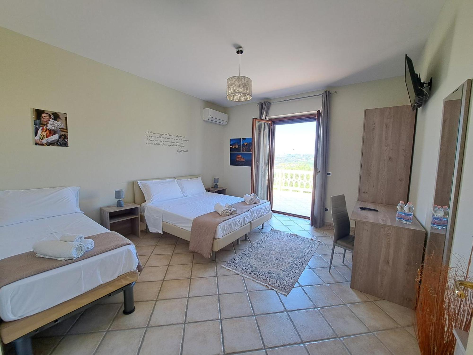 B&B La Terrazza Degli Scrittori Racalmuto Exteriér fotografie